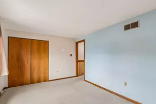 112 Longfellow Ct, Pittsburgh, PA 15218 - Photo 16