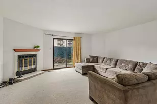112 Longfellow Ct, Pittsburgh, PA 15218 - Photo 4