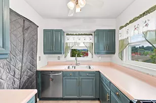 321 5th Ave, Carnegie, PA 15106 - Photo 6