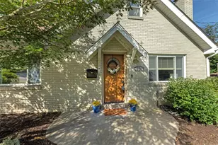 578 N Maple, Greensburg, PA 15601 - Photo 2