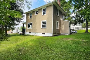 1401 Wade St Ext, Aliquippa, PA 15001 - Photo 24