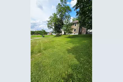 1401 Wade Street Ext, Aliquippa, PA 15001 - Photo 22