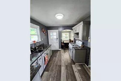1401 Wade Street Ext, Aliquippa, PA 15001 - Photo 10