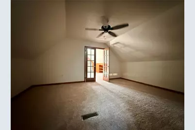 10 Evergreen St, Twp of But SW, PA 16045 - Photo 14