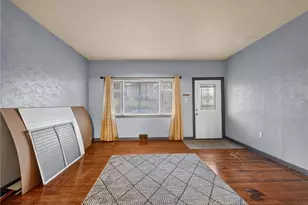 311 N 7th St, Jeannette, PA 15644 - Photo 12