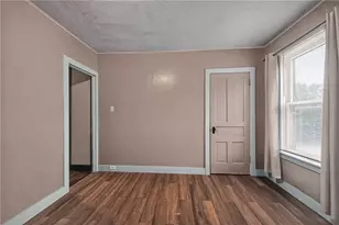 311 N 7th St, Jeannette, PA 15644 - Photo 20