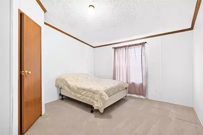 206 Lewis Ave, Jeannette, PA 15644 - Photo 28