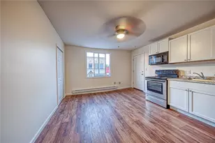 427 Adams St, Rochester, PA 15074 - Photo 2