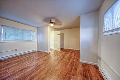 427 Adams St #4, Rochester, PA 15074 - Photo 10