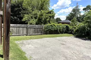 159 Kendal Ave, Pittsburgh, PA 15202 - Photo 10
