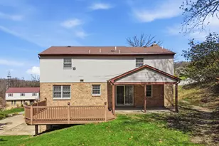 1608 Tamarack Dr, Pittsburgh, PA 15101 - Photo 18