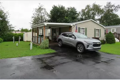 106 Reagan Rd, Mount Pleasant Township, PA 15666 - Photo 2
