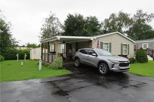 106 Reagan Rd, Mount Pleasant Township, PA 15666 - Photo 2