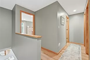 221 Thornberry Dr, Ross Twp, PA 15237 - Photo 20
