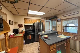 300 E Main St, Stoystown Boro, PA 15563 - Photo 10