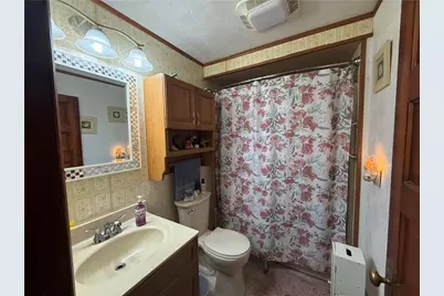 300 E Main St, Stoystown Boro, PA 15563 - Photo 12