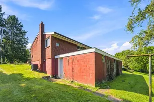 106 Norman Dr, Moon/Crescent Twp, PA 15108 - Photo 24