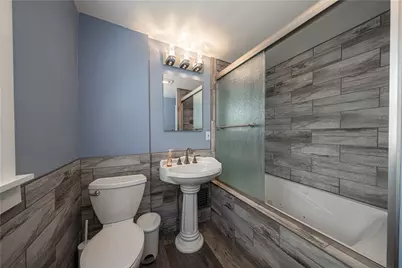 1116 Muldowney Ave, Pittsburgh, PA 15207 - Photo 20