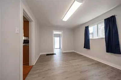 1116 Muldowney Ave, Pittsburgh, PA 15207 - Photo 14