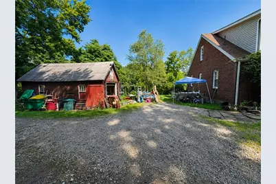 101 Sylvan St, Twp of But SW, PA 16045 - Photo 24
