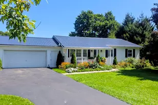 632 Grove City Rd, Mercer Township, PA 16057 - Photo 1