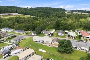 429 Evans, Donegal, PA 15628 - Photo 36