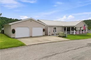 429 Evans, Donegal, PA 15628 - Photo 1