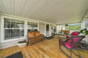 429 Evans, Donegal, PA 15628 - Photo 2