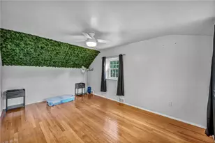 3534 Myrna Dr, Pittsburgh, PA 15241 - Photo 6