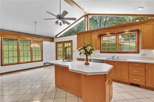 2965 E Elfinwild Rd, Hampton, PA 15101 - Photo 6