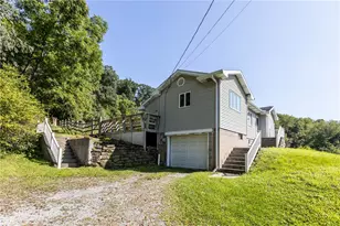 445 Little Creek Rd, Lancaster Township, PA 16037 - Photo 30
