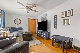 445 Little Creek Rd, Lancaster Township, PA 16037 - Photo 6