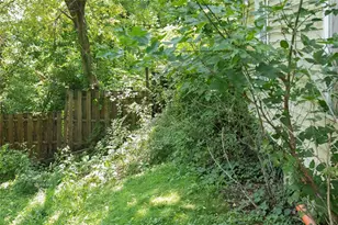 2283 Spokane Ave, Pittsburgh, PA 15210 - Photo 20