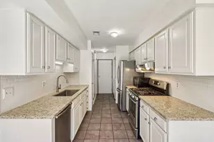 404 Chandler Pl, Pittsburgh, PA 15212 - Photo 8
