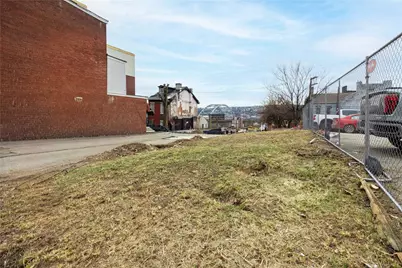 2106 5th Ave, Pittsburgh, PA 15219 - Photo 4