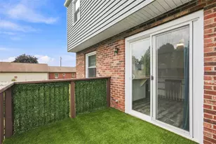 3198 Coulson Dr, Lower Burrell, PA 15068 - Photo 16