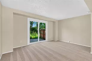1017 Cottonwood Ct, Cranberry Township, PA 16066 - Photo 12