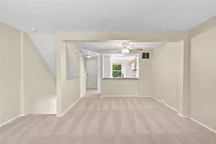 1017 Cottonwood Ct, Cranberry Township, PA 16066 - Photo 10