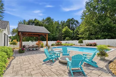 208 Arrowhead Dr, Slippery Rock, PA 16057 - Photo 8