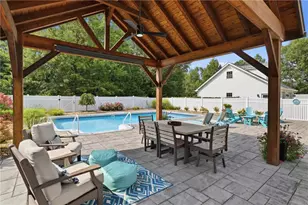 208 Arrowhead Dr, Slippery Rock, PA 16057 - Photo 10