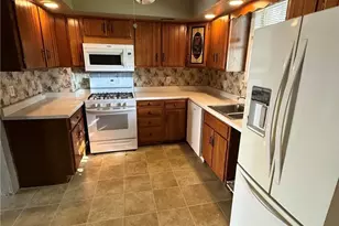 1700 Tyler St, Aliquippa, PA 15001 - Photo 12
