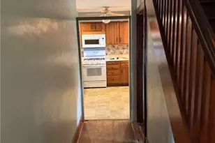 1700 Tyler St, Aliquippa, PA 15001 - Photo 10