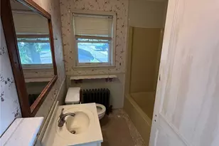 1700 Tyler St, Aliquippa, PA 15001 - Photo 18