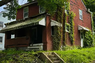 1621 Boundary St, Aliquippa, PA 15001 - Photo 2