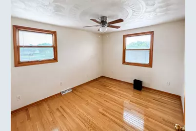 759 Crestwood Dr, North Huntingdon, PA 15642 - Photo 8