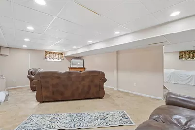 1516 Griffin Road, Monroeville, PA 15146 - Photo 32