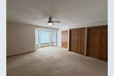 110 Chapel View Dr, Hempfield Township, PA 15601 - Photo 20