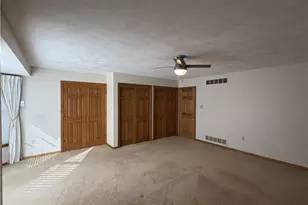 110 Chapel View Dr, Hempfield Township, PA 15601 - Photo 20