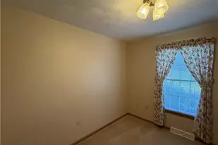 110 Chapel View Dr, Hempfield Township, PA 15601 - Photo 36