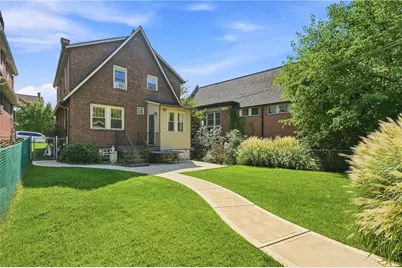 359 Pennsylvania Avenue, Oakmont, PA 15139 - Photo 2